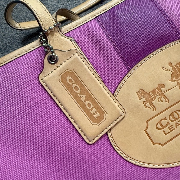 Vintage Pink Canvas Coach 1941 Hamptons Archive 10th Anniversary Tote Bag - Picture 4 of 10